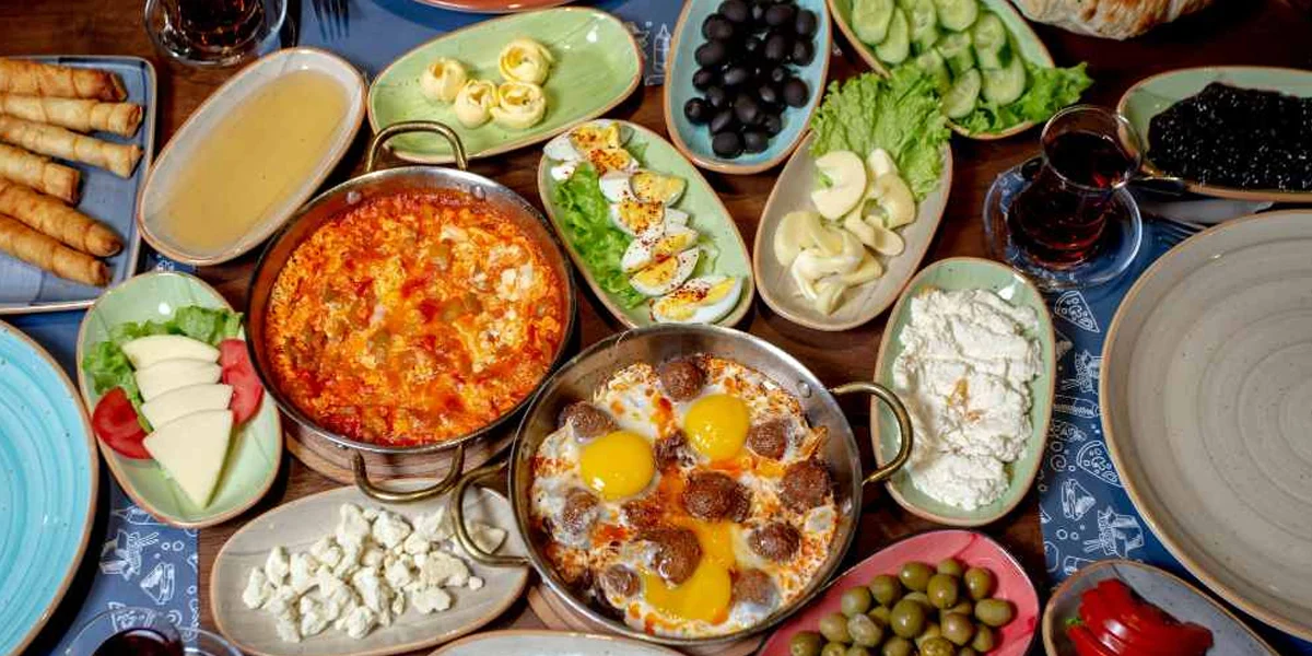 Experience Local Cuisine and Culture