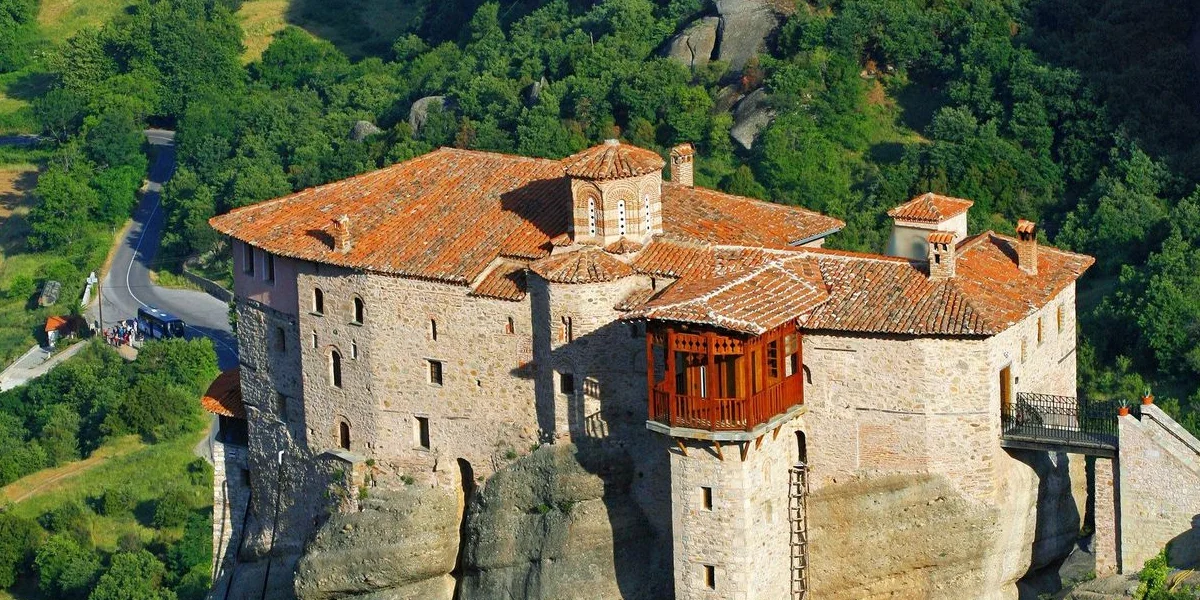 Meteora – Monasteries in the Sky
