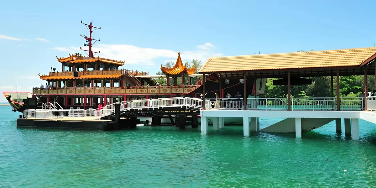  Kusu Island – Cultural and Coastal Escape