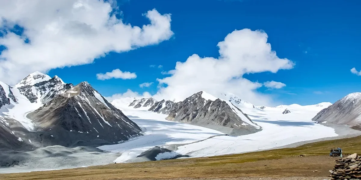 Altai Mountains – Snowy Spiritual Escape