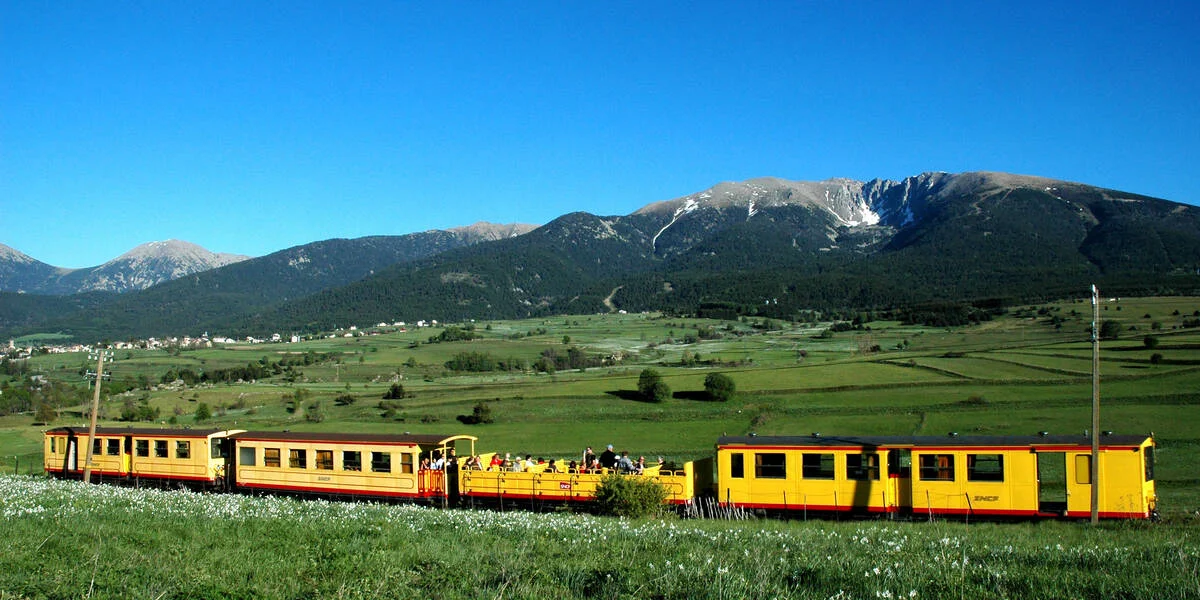 Train Routes Across Europe