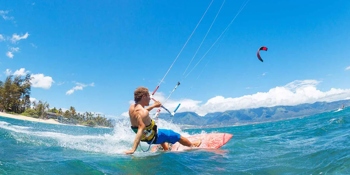 Kiteboarding in Grand Bahama