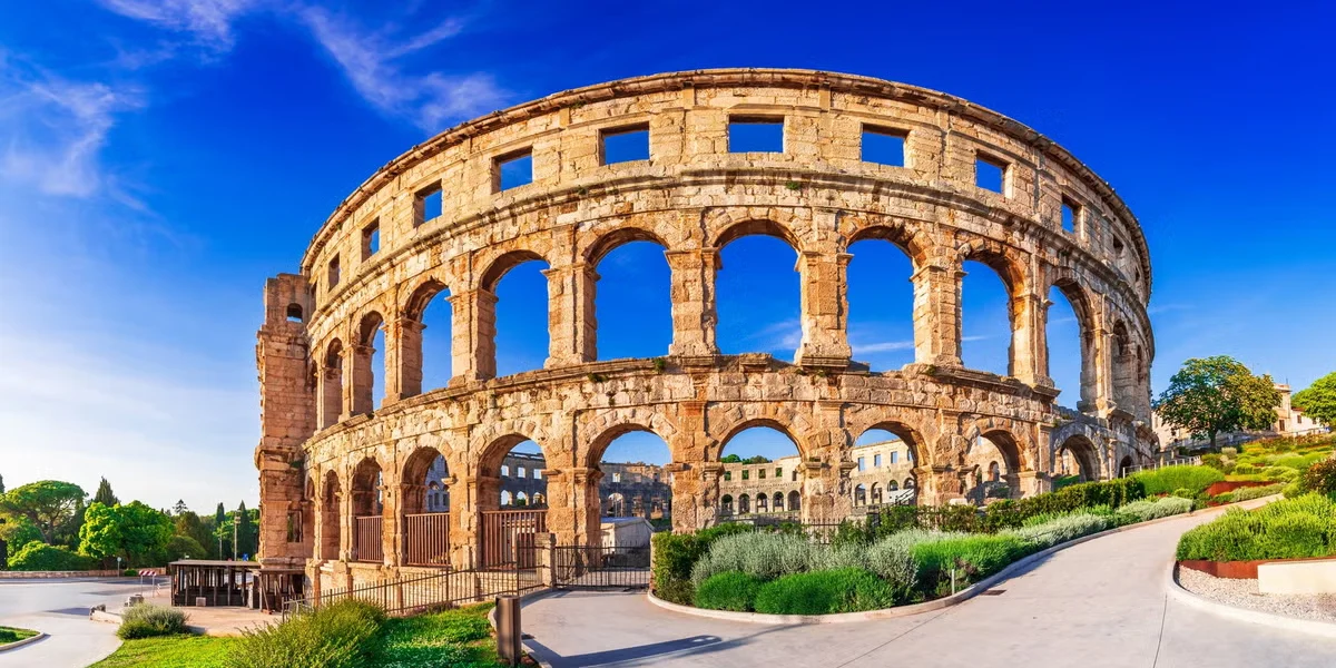 Pula – Roman History Meets Coastal Charm