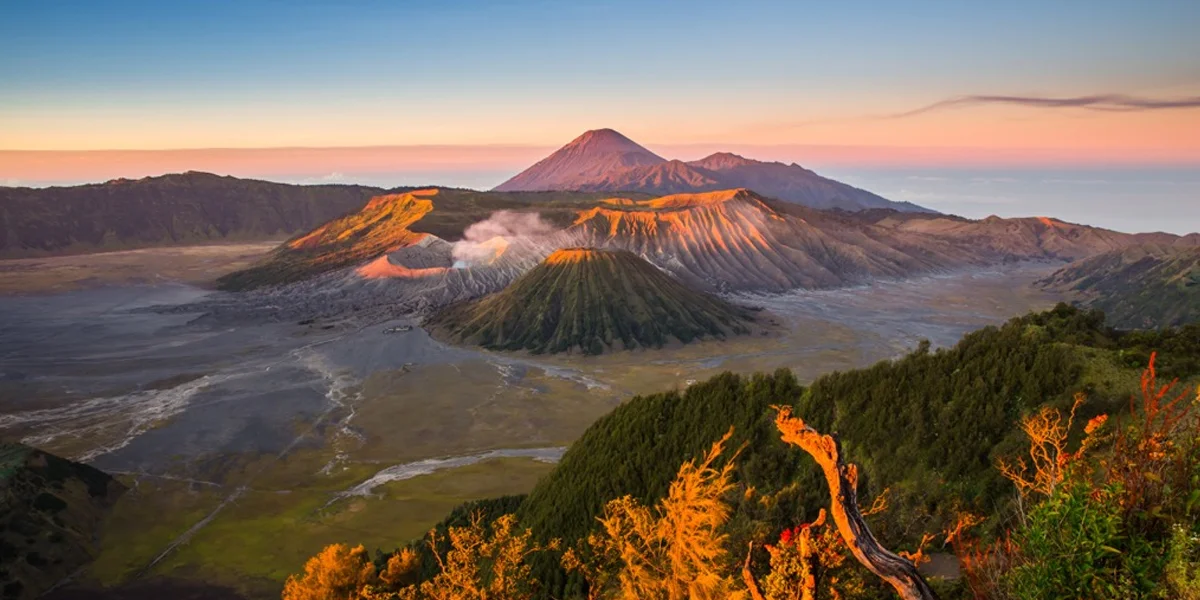 Bromo Tengger Semeru National Park – Volcanic Majesty