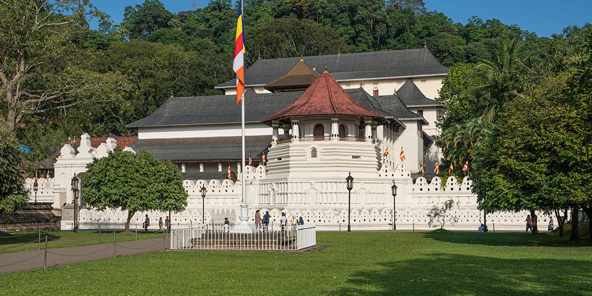 Tourist Attractions in Sri Lanka 