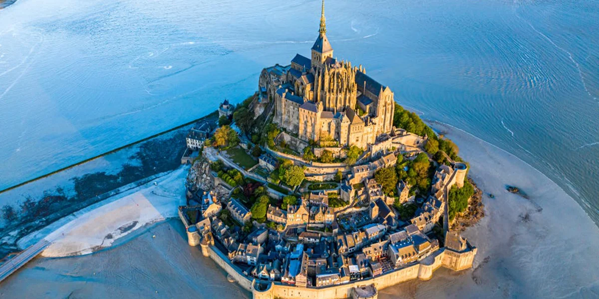 Tourist Attractions in France 