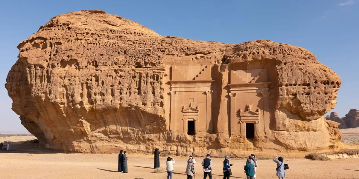 Things You Need to Know Before Visiting Saudi Arabia