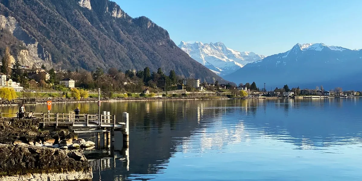 Lake Geneva - Nature and Style
