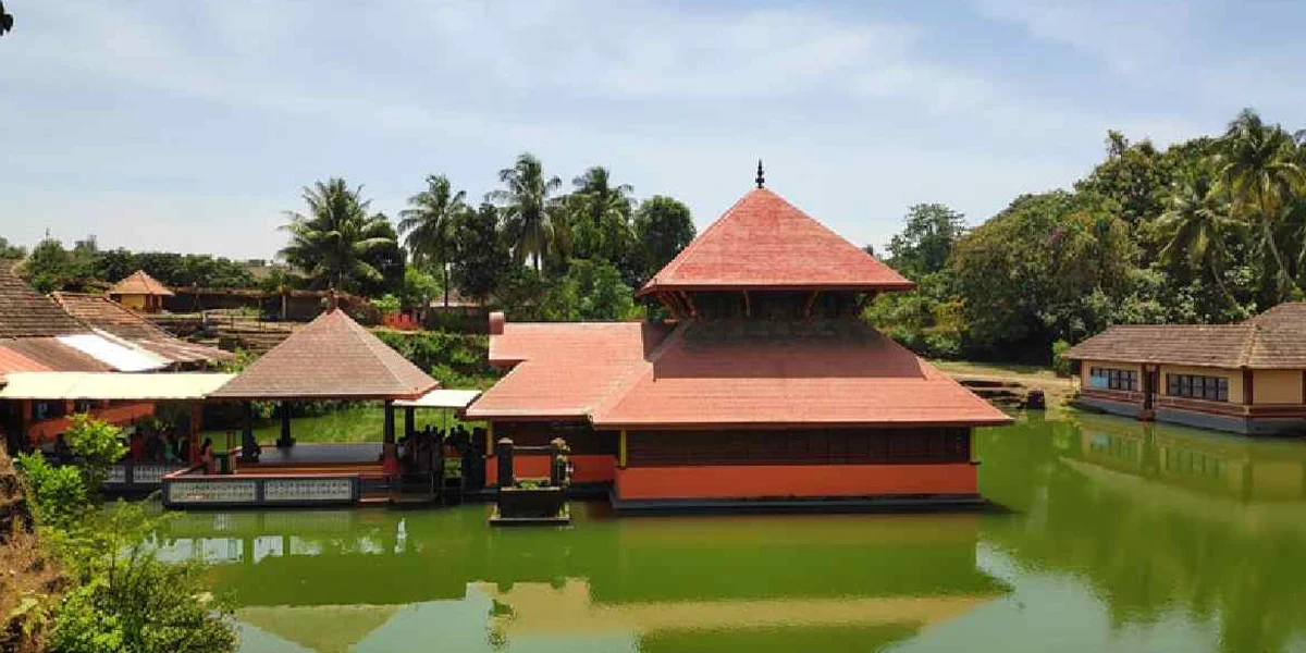 famous temples in Kerala