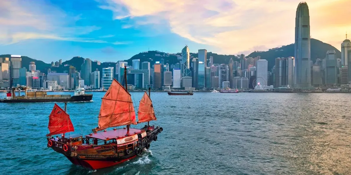 Common Travel Mistakes Visitors Make in Hong Kong