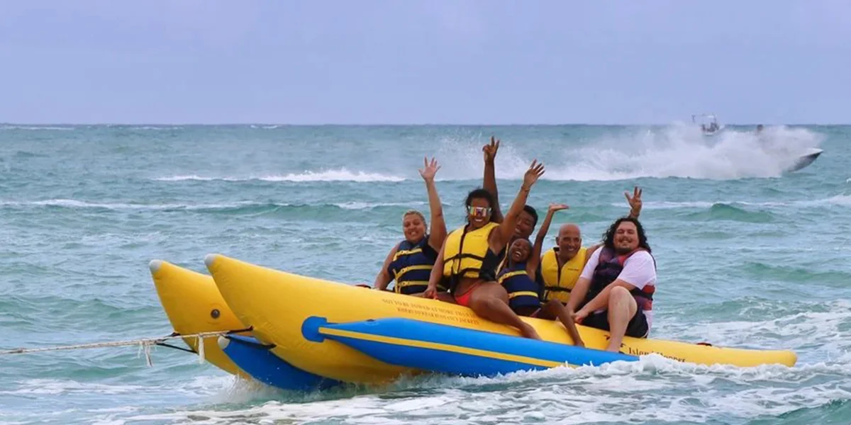 Banana Boat Rides for Fun Groups