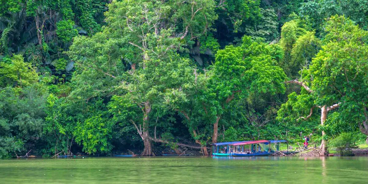 Ba Be National Park – Hidden Freshwater Lake