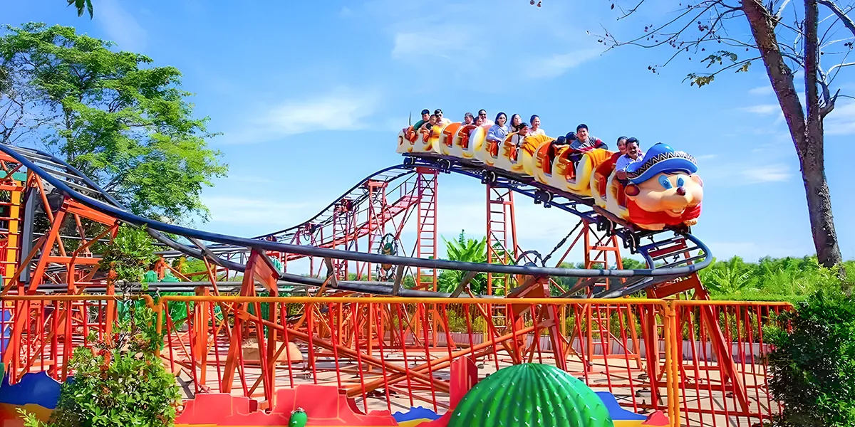 Dream World Bangkok – Theme park rides for all ages