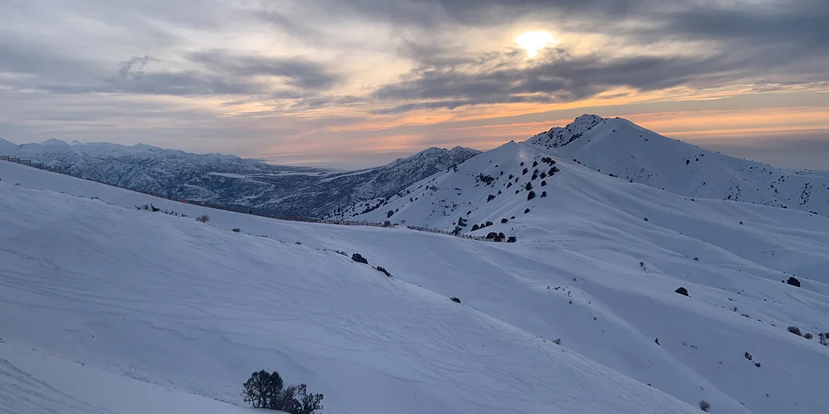 Skiing in Amirsoy Mountain Resort