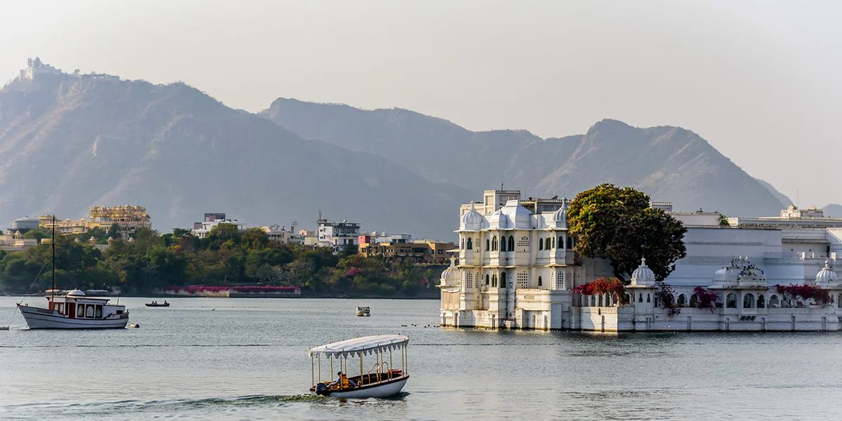 Boating in Udaipur Lakes
